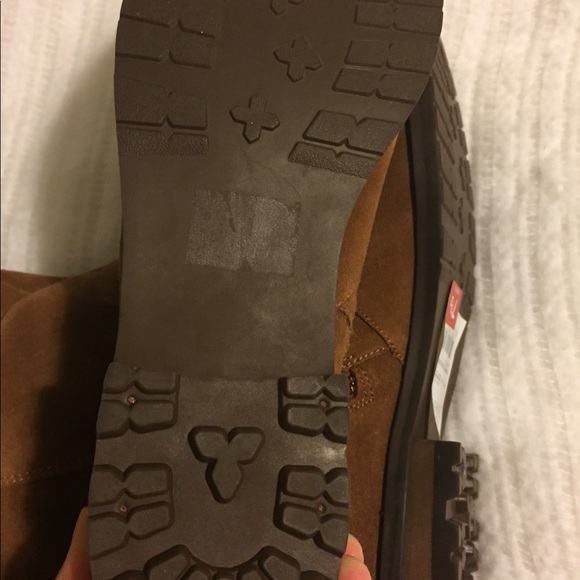 Winter boots - Picture 4 of 4